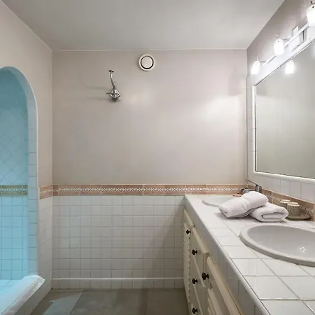 Villa Elegant Au Coeur Du Village * Saint-Tropez